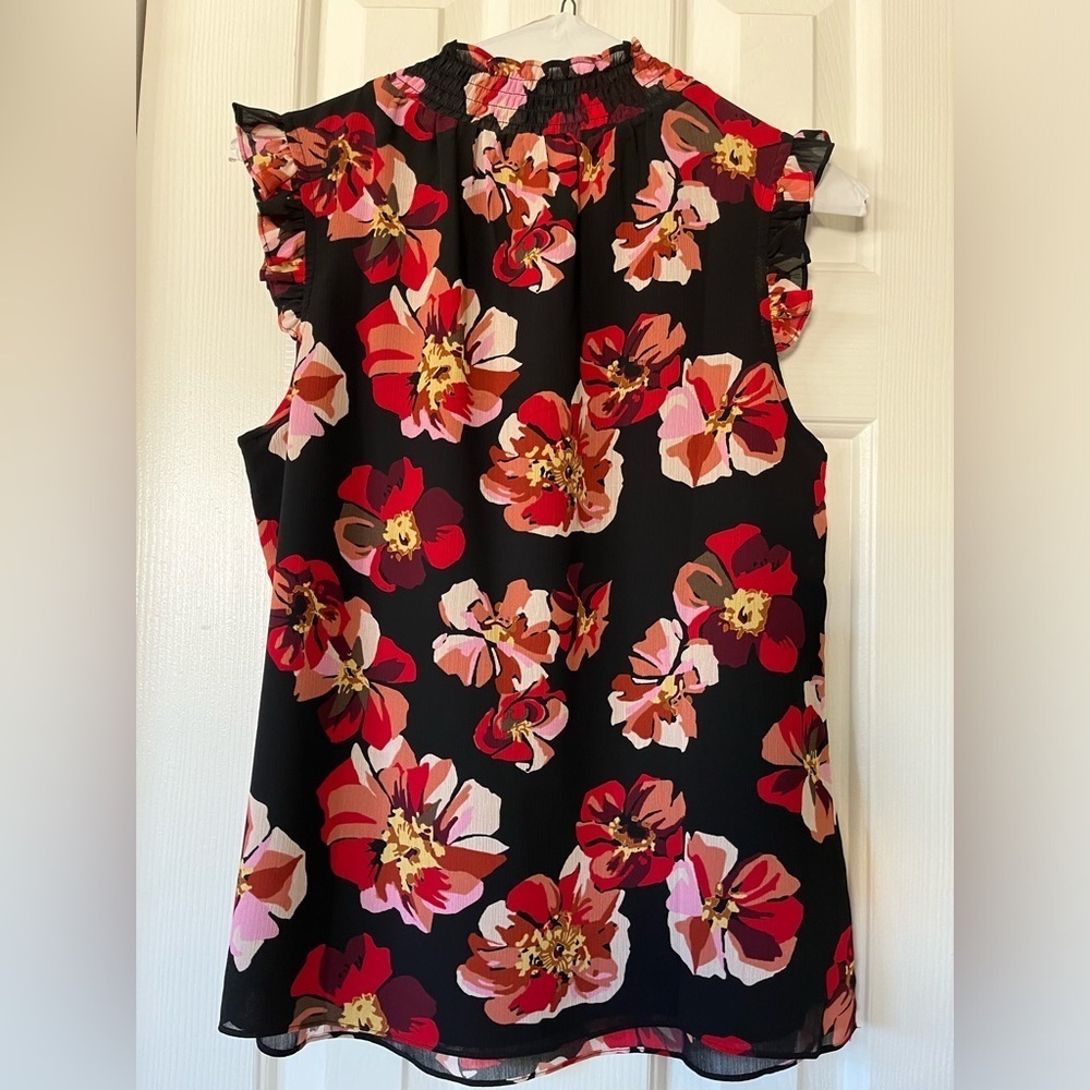 J. Crew XS ruffle neck and flutter sleeve top - Picture 4 of 10